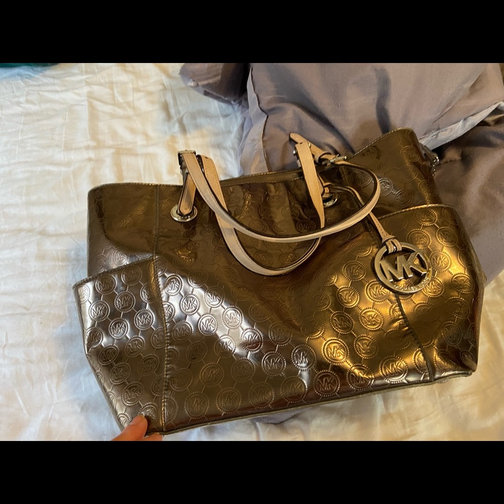 Michael Kors purse and wallet